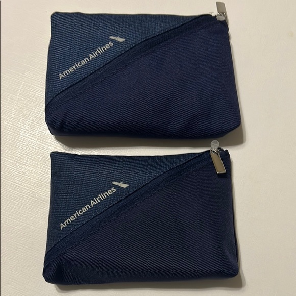 Set of 2 sealed American Airlines amenity kits - Picture 1 of 3